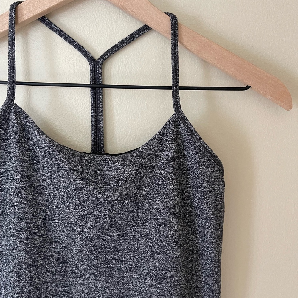 Lululemon woman’s workout tank